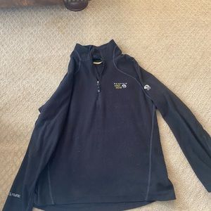 Mountain Hardwear pullover